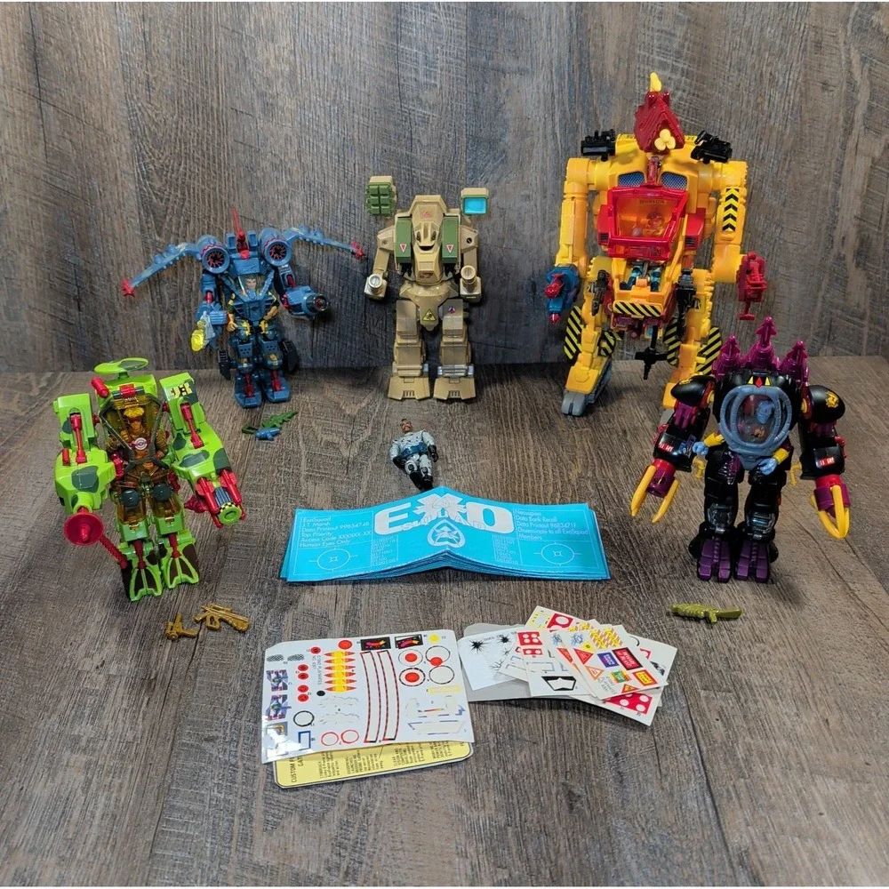 Exo-Squad Lot Playmates JT Marsh Alec Deleon Maggie Weston Captain Avery E Frame